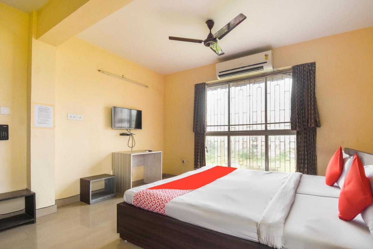 Oyo 8125 Orchid Inn Calcutta Exterior foto