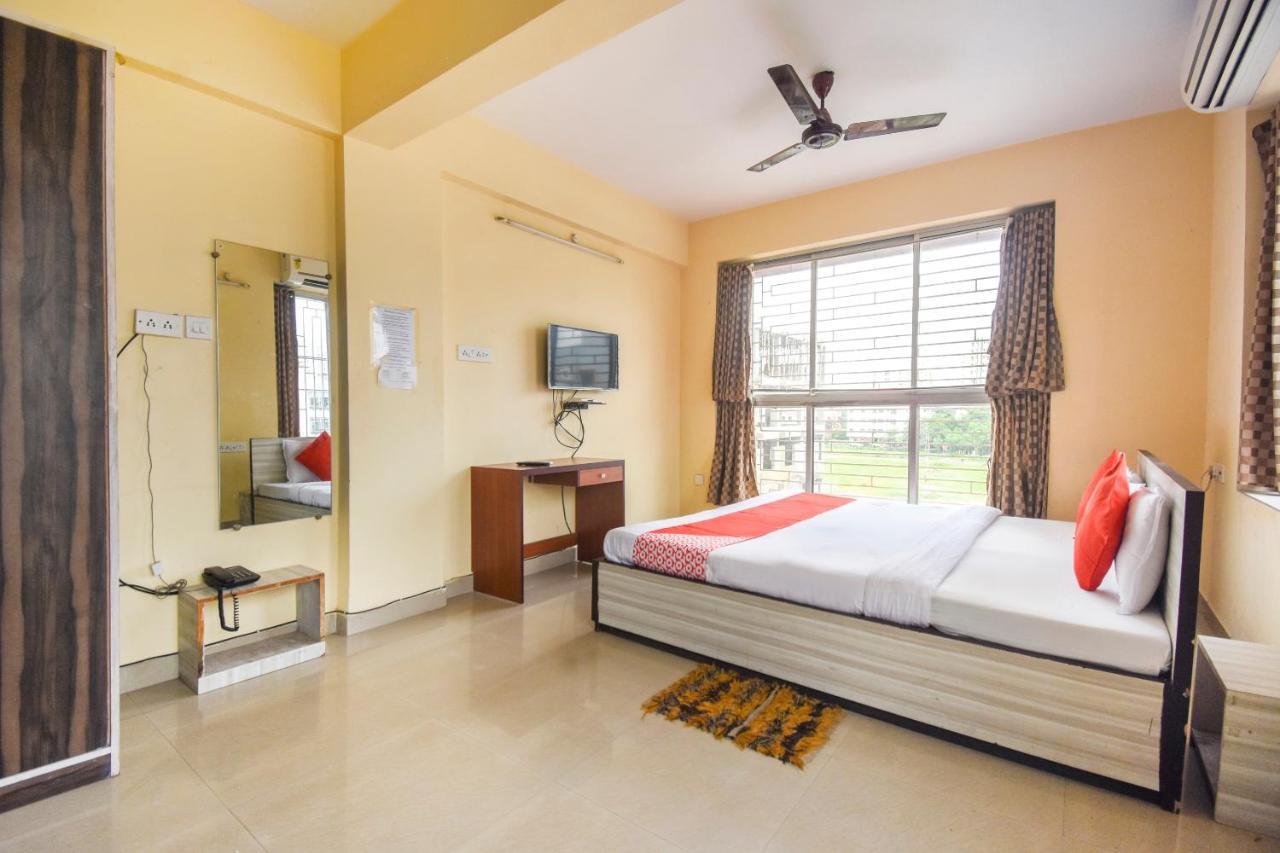 Oyo 8125 Orchid Inn Calcutta Exterior foto
